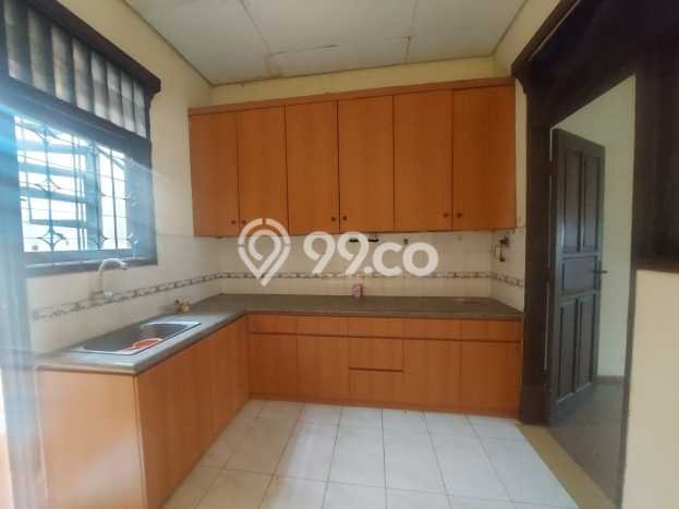 Rumah Luxury Modern Tanpa Renovasi di Cibubur Jakarta Timur Rumah Luxury Modern Tanpa Renovasi di Cibubur Jakarta Timur