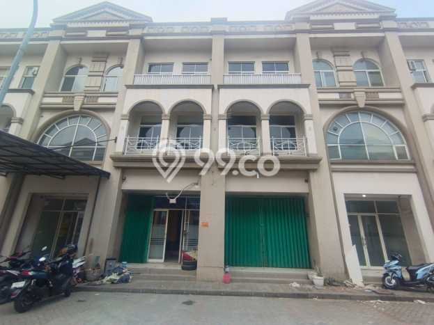 Ruko Ready di Bekasi Selatan, Luas 292m2m², Area Bisnis, Akses Bagus Ruko Ready di Bekasi Selatan, Luas 292m2m², Area Bisnis, Akses Bagus