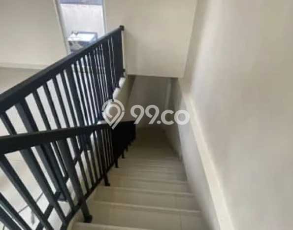 LOKASI PREMIUM! Ruko di , Luas 120m2m², Lokasi Berkembang LOKASI PREMIUM! Ruko di , Luas 120m2m², Lokasi Berkembang