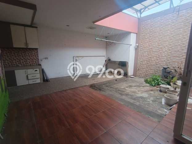 Ruko Ready di Bekasi Selatan, Luas 292m2m², Area Bisnis, Akses Bagus Ruko Ready di Bekasi Selatan, Luas 292m2m², Area Bisnis, Akses Bagus