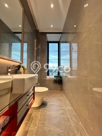 Jual Rumah Mewah Elegan Dengan View Eksklusif di Gading Serpong The Spring, Tangerang Jual Rumah Mewah Elegan Dengan View Eksklusif di Gading Serpong The Spring, Tangerang