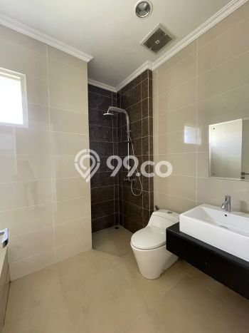 For Sale! Luxury House LT 300m2 Desain Elegan di Gading Serpong The Spring For Sale! Luxury House LT 300m2 Desain Elegan di Gading Serpong The Spring