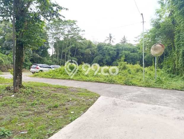 Kavling Tanah untuk Dijual di Sleman, Yogyakarta, Luas 114m2 Kavling Tanah untuk Dijual di Sleman, Yogyakarta, Luas 114m2