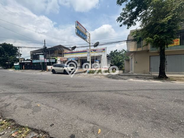 Tanah untuk Dijual di Godean Sleman Luas 121m2 Tanah untuk Dijual di Godean Sleman Luas 121m2