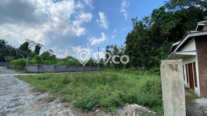 Tanah Area Prospektif di Ngemplak, Luas 145m², Akses ke Fasilitas, Lingkungan Asri Tanah Area Prospektif di Ngemplak, Luas 145m², Akses ke Fasilitas, Lingkungan Asri