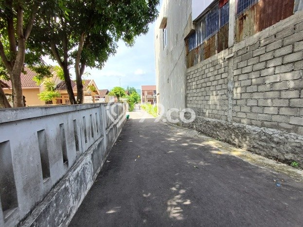 HARGA MENARIK! Tanah Kawasan Klaten Selatan, Luas 139m2m², Kawasan Potensial, Bebas Banjir HARGA MENARIK! Tanah Kawasan Klaten Selatan, Luas 139m2m², Kawasan Potensial, Bebas Banjir