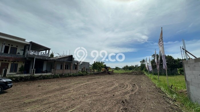 Kavling Tanah di Ngaglik Dijual Luas 100m2 Legalitas SHM Kavling Tanah di Ngaglik Dijual Luas 100m2 Legalitas SHM