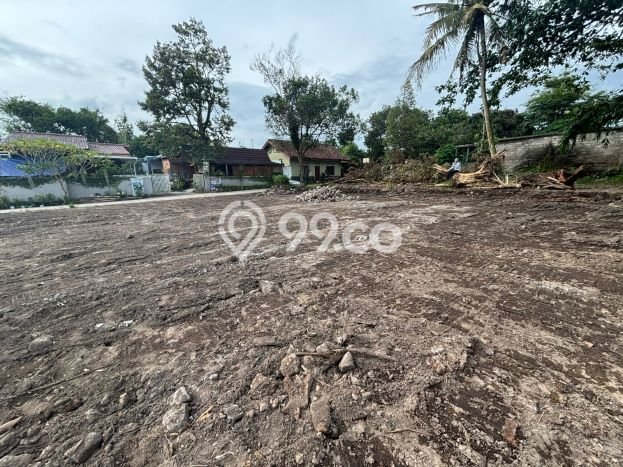 Tanah di Ngaglik, Sleman Luas 169m2 Dijual Segera Tanah di Ngaglik, Sleman Luas 169m2 Dijual Segera