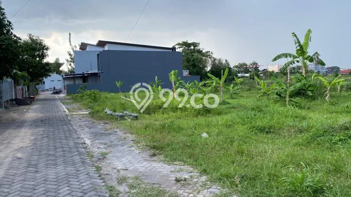 Kavling Tanah untuk Dijual di Caturtunggal, Yogyakarta, Luas 138m2 Kavling Tanah untuk Dijual di Caturtunggal, Yogyakarta, Luas 138m2