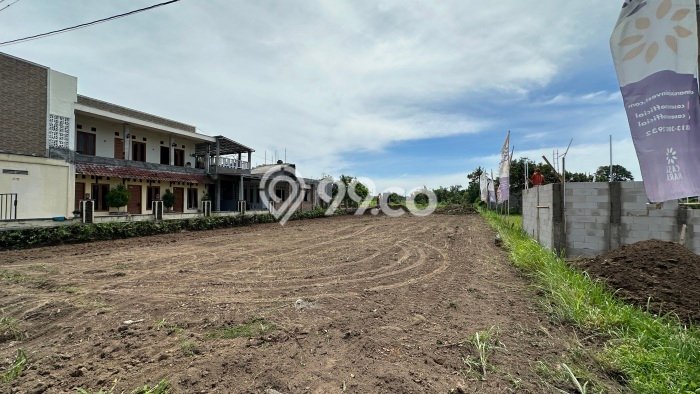 Tanah Dijual Lokasi Sleman, Sleman Luas 102m2 Legalitas Aman Tanah Dijual Lokasi Sleman, Sleman Luas 102m2 Legalitas Aman