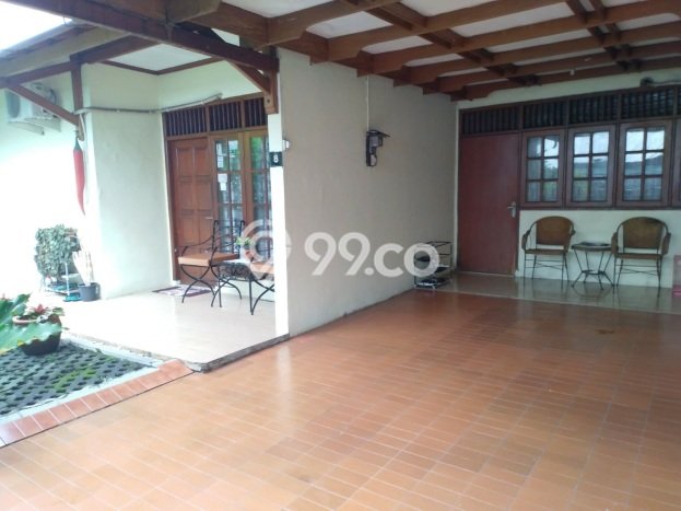 For Sale! Luxury House LT 250m2 Desain Elegan di Bendungan Hilir For Sale! Luxury House LT 250m2 Desain Elegan di Bendungan Hilir
