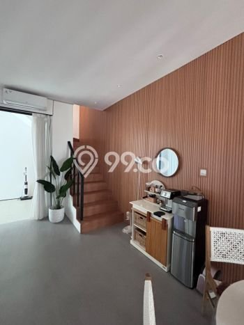 Rumah Strategis Minimalis Lb 130m2 di Ciputat, Tangerang Selatan Rumah Strategis Minimalis Lb 130m2 di Ciputat, Tangerang Selatan