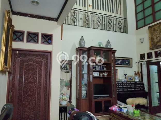 Hunian Eksklusif Siap Huni LT 312m2 di Kebayoran Baru, Jakarta Selatan Hunian Eksklusif Siap Huni LT 312m2 di Kebayoran Baru, Jakarta Selatan