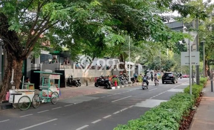 Tanah Kosong Dijual di Jakarta Selatan dengan Area 595m2 Tanah Kosong Dijual di Jakarta Selatan dengan Area 595m2