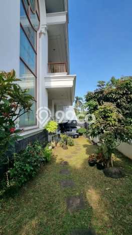 Rumah Luxury Modern Tanpa Renovasi di Permata Buana Jakarta Barat Rumah Luxury Modern Tanpa Renovasi di Permata Buana Jakarta Barat