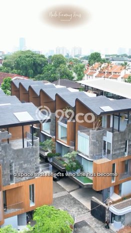Rumah Elit Modern Tanpa Renovasi di Kemang Jakarta Selatan Rumah Elit Modern Tanpa Renovasi di Kemang Jakarta Selatan