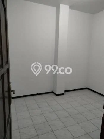 Dijual Rumah Minimalis Bagus Punya 4 KT di Dukuh Pakis Surabaya SHM Dijual Rumah Minimalis Bagus Punya 4 KT di Dukuh Pakis Surabaya SHM