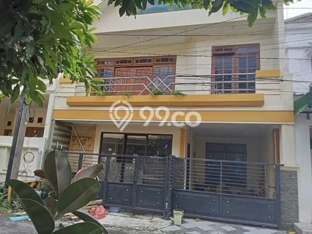 Rumah Modern Cantik 4 Kamar Siap Huni di Semolowaru Rumah Modern Cantik 4 Kamar Siap Huni di Semolowaru