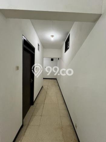 Lokasi terbaik! Rumah siap huni disewakan di Tambaksari LB 270m2 Lokasi terbaik! Rumah siap huni disewakan di Tambaksari LB 270m2