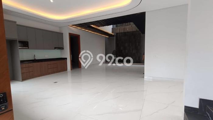 Rumah Luxury Modern Tanpa Renovasi di Manyar Surabaya Rumah Luxury Modern Tanpa Renovasi di Manyar Surabaya