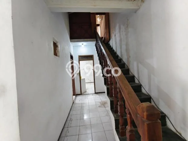 Kost Dijual di Nginden dengan 11 KT dan Luas 114m2 Kost Dijual di Nginden dengan 11 KT dan Luas 114m2