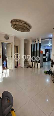 Rumah Elit Modern Siap Huni di Sutorejo Surabaya Rumah Elit Modern Siap Huni di Sutorejo Surabaya