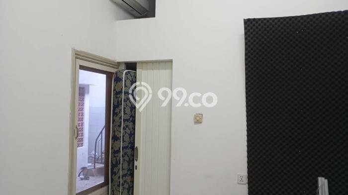 Rumah Disewakan Surabaya LT 230m2 LB 230m2 Area Wonorejo Rumah Disewakan Surabaya LT 230m2 LB 230m2 Area Wonorejo
