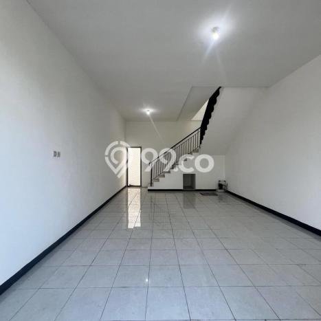 Ruko Area Bisnis di Pondok Tjandra, Luas 120m2m², Jalan Raya Ruko Area Bisnis di Pondok Tjandra, Luas 120m2m², Jalan Raya