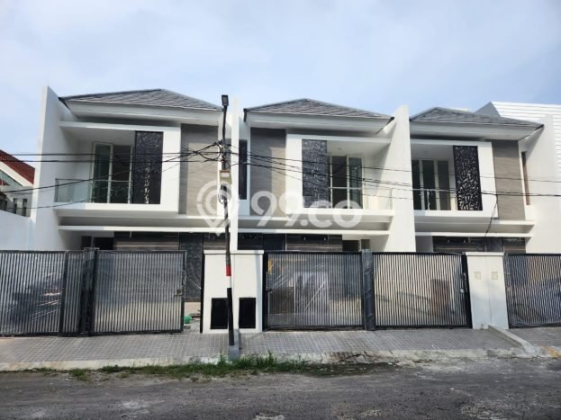 Dijual Rumah Premium dengan Fasilitas Sekitar Komplit di Kenjeran, Surabaya Dijual Rumah Premium dengan Fasilitas Sekitar Komplit di Kenjeran, Surabaya