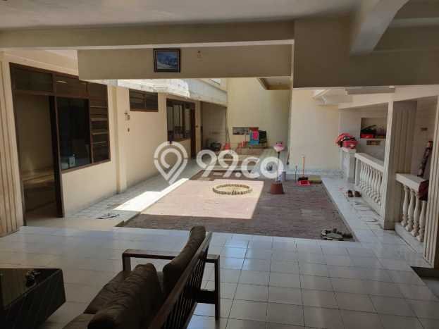 Disewakan Rumah Strategis Harga Terjangkau di Surabaya Disewakan Rumah Strategis Harga Terjangkau di Surabaya