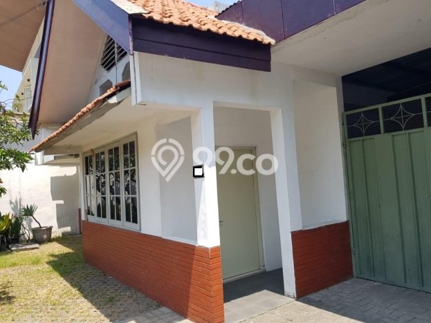 Rumah Luxury Modern Siap Huni di Kendangsari Surabaya Rumah Luxury Modern Siap Huni di Kendangsari Surabaya