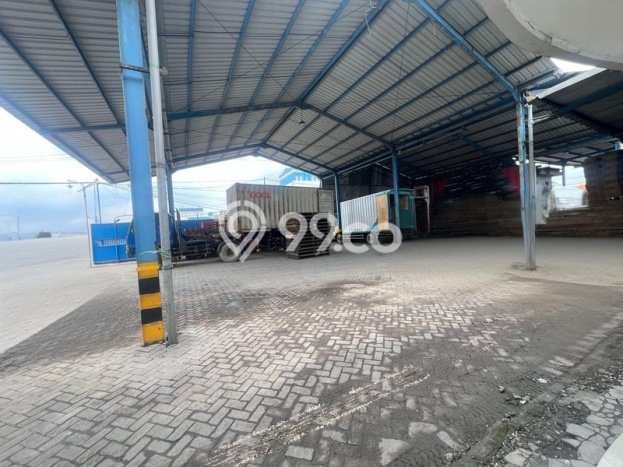 Gudang Bagus LT 12820m2 LB 8904m2 Dijual di Waru Sidoarjo Gudang Bagus LT 12820m2 LB 8904m2 Dijual di Waru Sidoarjo