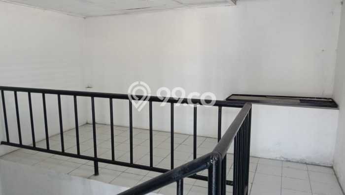 For Rent Ruko Kawasan Strategis Kawasan Ngagel, Luas 132m2m², Siap Usaha For Rent Ruko Kawasan Strategis Kawasan Ngagel, Luas 132m2m², Siap Usaha
