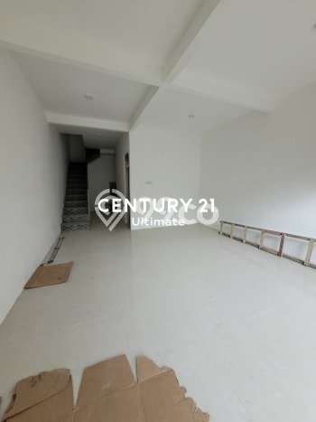 Rumah Kontrakan Malang LT 60m2 LB 120m2 Area Soekarno Hatta Rumah Kontrakan Malang LT 60m2 LB 120m2 Area Soekarno Hatta