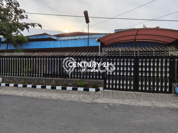 Rumah Modern Minimalis 6 Kamar Siap Huni di Klojen Rumah Modern Minimalis 6 Kamar Siap Huni di Klojen