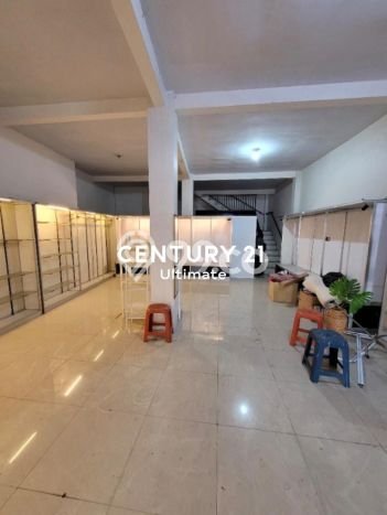 Ruko untuk Disewa di Pusat Malang Luas Bangunan 368m2 Ruko untuk Disewa di Pusat Malang Luas Bangunan 368m2
