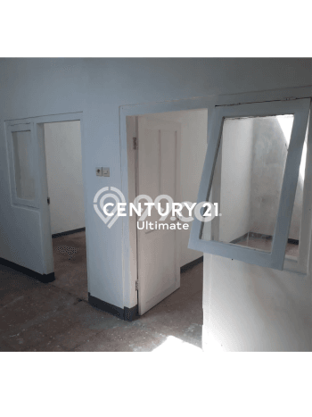 Rumah Berkualitas 5 Kamar Tidur dan 1 Kamar Mandi di Blimbing, Dekat Pusat Kota, Malang Rumah Berkualitas 5 Kamar Tidur dan 1 Kamar Mandi di Blimbing, Dekat Pusat Kota, Malang