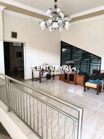 Disewakan Komersial di Kawasan Ramai Kediri Luas 500m2 Disewakan Komersial di Kawasan Ramai Kediri Luas 500m2