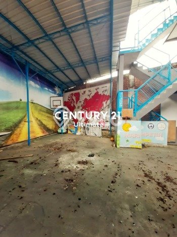 Ruko Disewa di Malang dengan LB 745m2 Area Komersial Ramai Ruko Disewa di Malang dengan LB 745m2 Area Komersial Ramai
