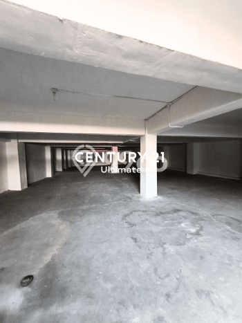 Ruko untuk Disewa di Pusat Malang Luas Bangunan 300m2 Ruko untuk Disewa di Pusat Malang Luas Bangunan 300m2