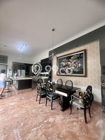 Ready to Use! Luxury House LT 393m2 Desain Elegan di Gading Serpong Pondok Hijau Golf Ready to Use! Luxury House LT 393m2 Desain Elegan di Gading Serpong Pondok Hijau Golf