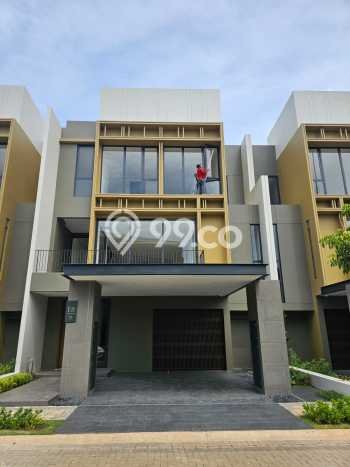 Hunian Elit LB 398m2 Siap Huni Desain Elegan di BSD City, Tangerang Hunian Elit LB 398m2 Siap Huni Desain Elegan di BSD City, Tangerang