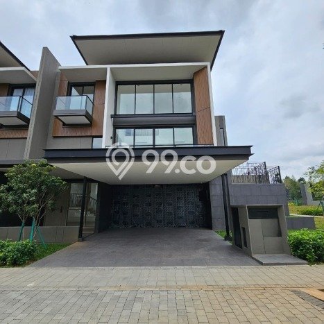 Ready to Use! Luxury House LT 381m2 Desain Modern di BSD City Ready to Use! Luxury House LT 381m2 Desain Modern di BSD City