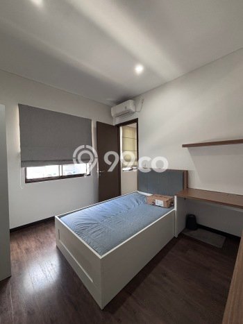 Rumah Kontrakan Tangerang LT 153m2 LB 262m2 Area BSD City Rumah Kontrakan Tangerang LT 153m2 LB 262m2 Area BSD City