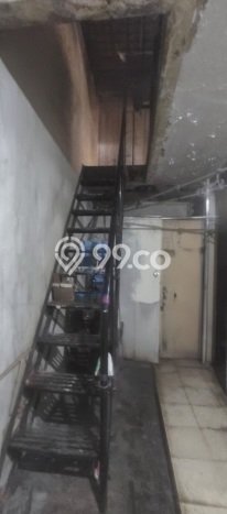 Rumah Strategis Minimalis Lb 90m2 di Kelapa Gading, Jakarta Utara Rumah Strategis Minimalis Lb 90m2 di Kelapa Gading, Jakarta Utara