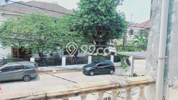 Rumah Strategis Minimalis Lb 140m2 di Kelapa Gading, Jakarta Utara Rumah Strategis Minimalis Lb 140m2 di Kelapa Gading, Jakarta Utara