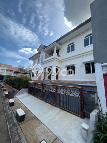 Dijual Hunian Mewah dengan Fasilitas Sekitar Komplit di Kelapa Gading, Jakarta Utara Dijual Hunian Mewah dengan Fasilitas Sekitar Komplit di Kelapa Gading, Jakarta Utara
