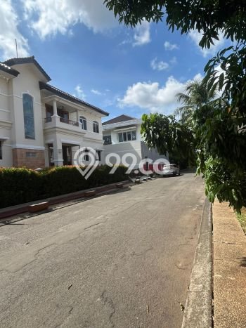 Dijual Hunian Mewah dengan Fasilitas Sekitar Komplit di Kelapa Gading, Jakarta Utara Dijual Hunian Mewah dengan Fasilitas Sekitar Komplit di Kelapa Gading, Jakarta Utara