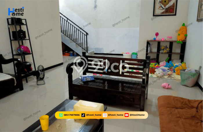 Rumah Bagus di Banyumanik, Semarang, LT 167m2m², LB 167m2m² Rumah Bagus di Banyumanik, Semarang, LT 167m2m², LB 167m2m²