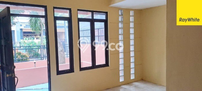 Disewakan! Rumah 3 Kamar Tidur &
3 Kamar Mandi di Cikupa Citra Raya, Tangerang Disewakan! Rumah 3 Kamar Tidur &
3 Kamar Mandi di Cikupa Citra Raya, Tangerang